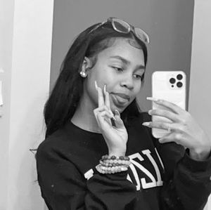 Meet your Posher, Kaylaa